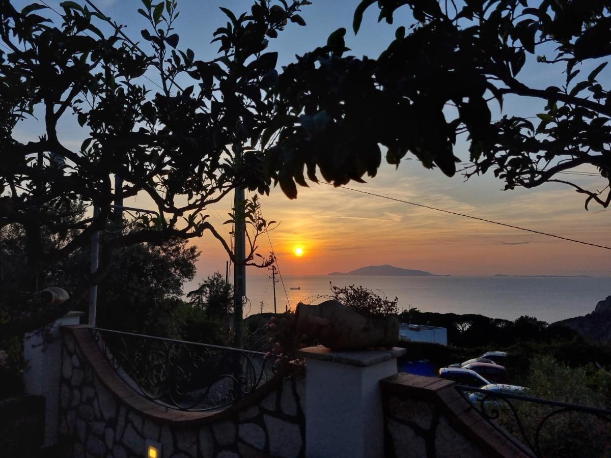Casa Astra Bed & Breakfast Anacapri  Ngoại thất bức ảnh